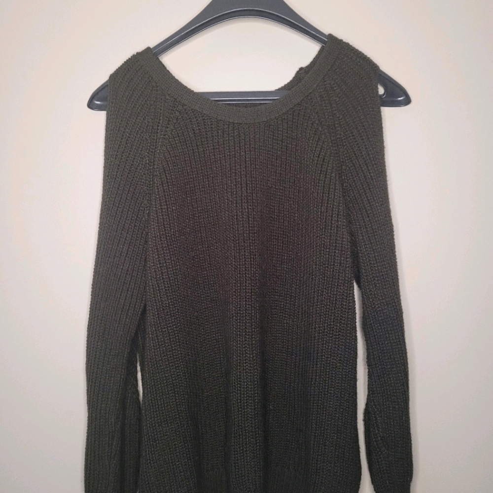 Tight Knit Cutout Sweater